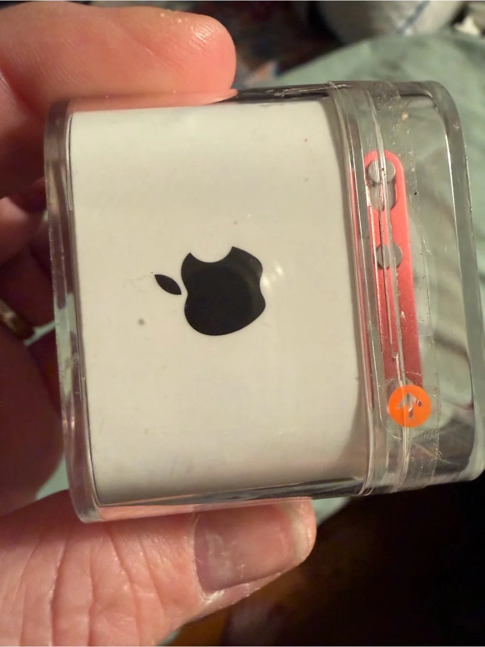NEW SEALED Apple iPod Shuffle 4th Gen 2GB Pink Salmon A1373 MD773LL/A Vintage